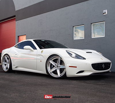 Фото дисков Anrky AN35 на Ferrari California