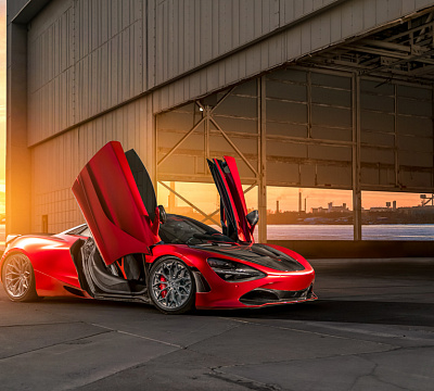 Фото дисков Brixton Forged CM6-R на McLaren 720S