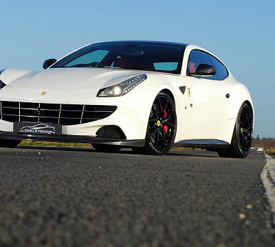 Фото дисков HRE P101 на Ferrari FF