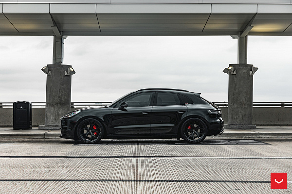 Фото дисков Vossen HF-5 Черный глянец на Porsche Macan I