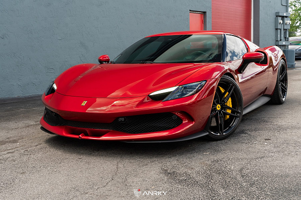 Фото дисков Anrky AN17 Черный глянец на Ferrari 296