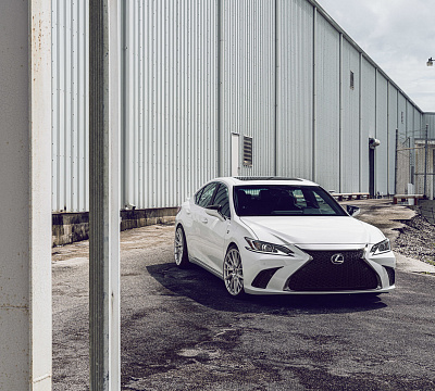 Фото дисков Vossen HF-4T на Lexus ES VII
