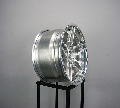Strasse Wheels SV4 Deep Concave FS