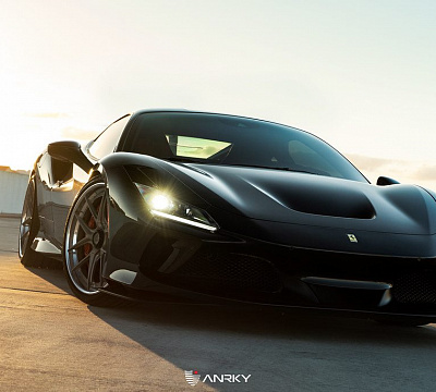 Фото дисков Anrky XR-301 на Ferrari F8