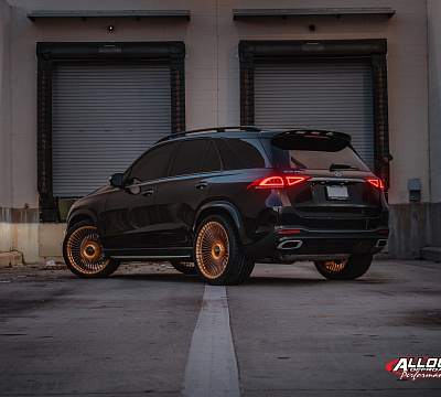 Фото дисков Vossen S17-16 на Mercedes-Benz GLE II