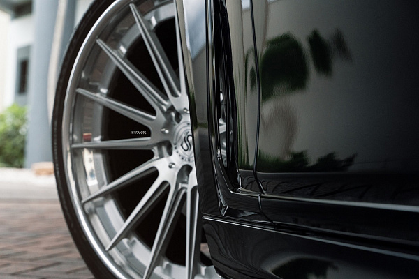Фото дисков Strasse Wheels SV15 Deep Concave FS Глянцевый лак на BMW 7 (G11/G12)