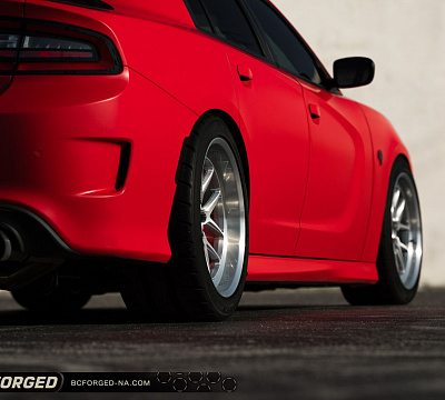 Фото дисков BC Forged LE52 // MLE52 на Dodge Charger VII