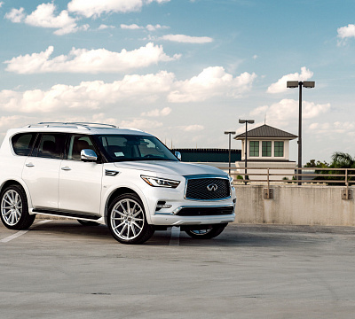 Фото дисков Vossen HF6-1 на Infiniti QX80 I