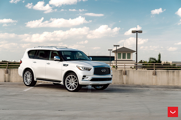 Фото дисков Vossen HF6-1 Серебро на Infiniti QX80 I