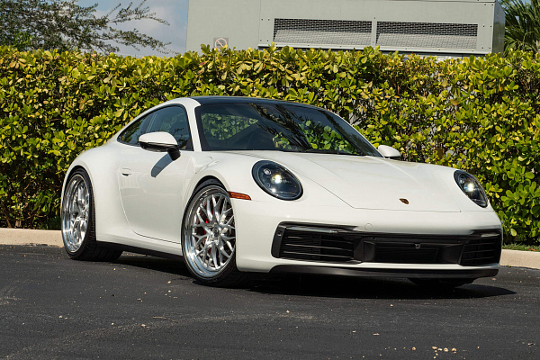 Фото дисков HRE 520 Глянцевый лак на Porsche 911 VIII