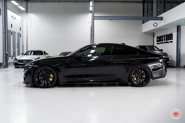Фото дисков Vossen EVO-4 Черный глянец на BMW 4/M4 (F32/F82)