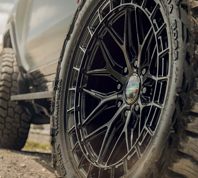 Фото дисков Vossen LC3-01 на GMC Hummer EV