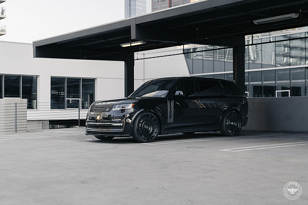 Фото дисков Vossen UV-7 Черный сатин на Land Rover Range Rover V