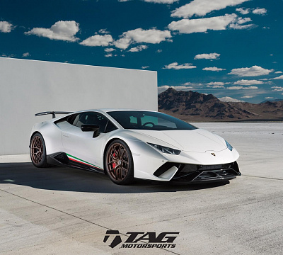 Фото дисков HRE R101 Lightweight на Lamborghini Huracan