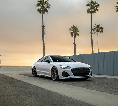 Фото дисков HRE P104SC на Audi A/RS 7 (4K)