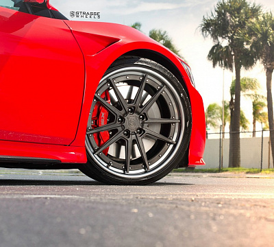 Фото дисков Strasse Wheels SV1 Deep Concave FS на Acura NSX II