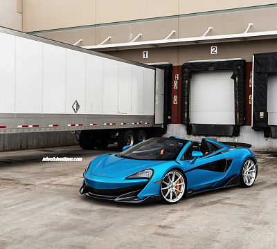 Фото дисков HRE P104SC на McLaren 600