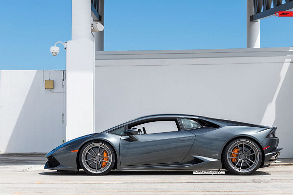 Фото дисков Anrky AN34 Глянцевый тонированный лак на Lamborghini Huracan