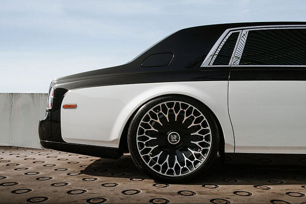 Фото дисков Brixton Forged LX08 Алмазная проточка на Rolls-Royce Phantom