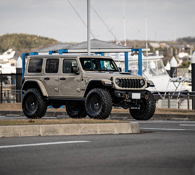 Фото дисков HRE 501 на Jeep Wrangler IV (JL)