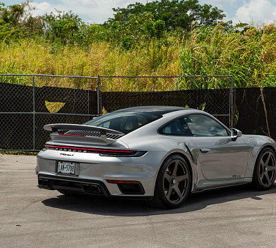 Фото дисков HRE 305M на Porsche 911 VIII