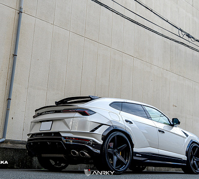 Фото дисков Anrky RS5.3 на Lamborghini Urus