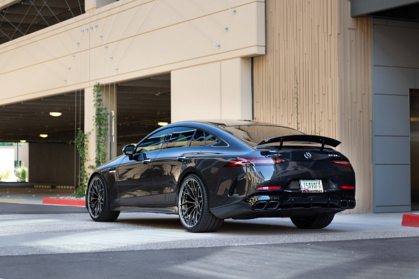 Фото дисков Brixton Forged CM6-R Глянцевый темный лак на Mercedes-Benz AMG GT I