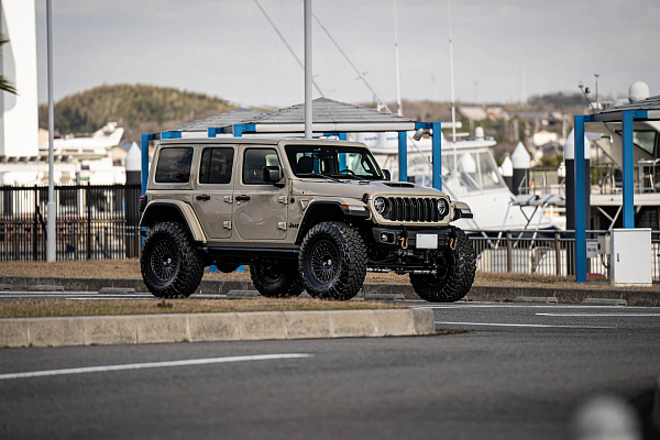 Фото дисков HRE 501 Черный сатин на Jeep Wrangler IV (JL)