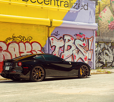 Фото дисков Vossen EVO-2R на Ferrari F12