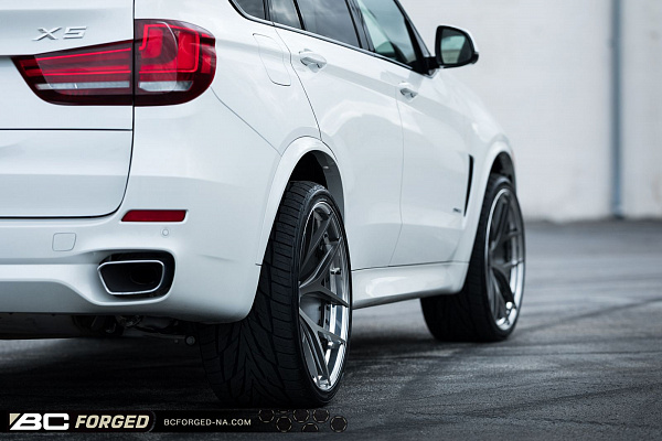 Фото дисков BC Forged HCS21 Матовый графит на BMW X5/X5 M (F15/F85)