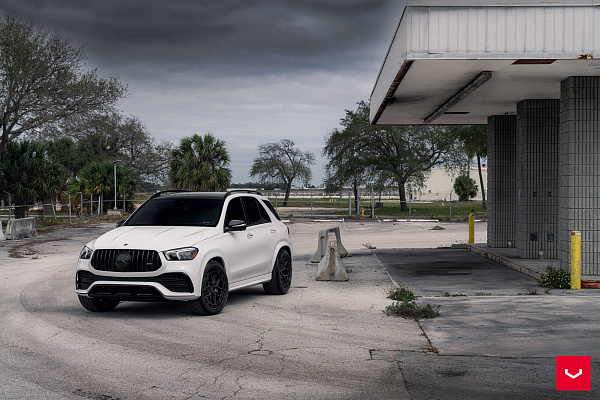 Фото дисков Vossen HFX-1 (5-Lug) Черный сатин на Mercedes-Benz GLE II