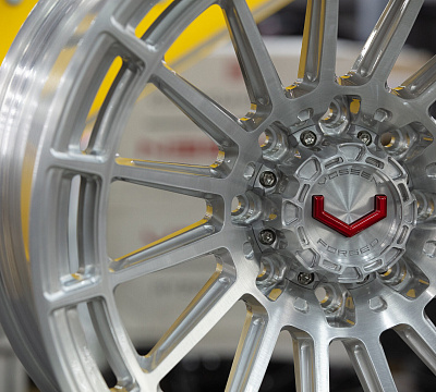 Vossen LCX-01