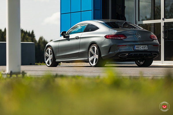 Фото дисков Vossen CG-210 Глянцевый лак на Mercedes-Benz C-Class (W205)
