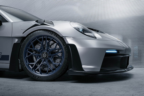 Фото дисков Brixton Forged PF14 R / RS Синий сатин на Porsche 911 VIII