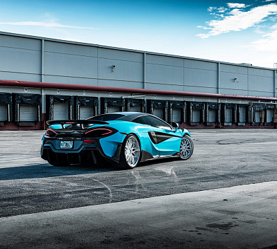 Фото дисков Anrky RS1 на McLaren 600