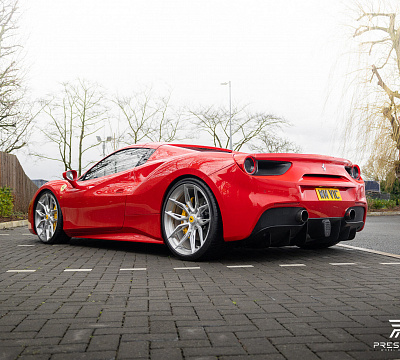 Фото дисков NOVITEC NF11 на Ferrari 488