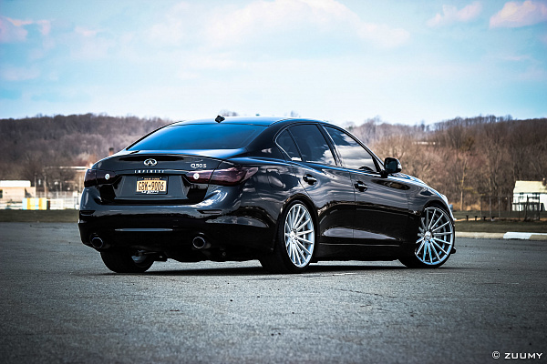 Фото дисков Vossen VFS-2 Серебро на Infiniti Q50