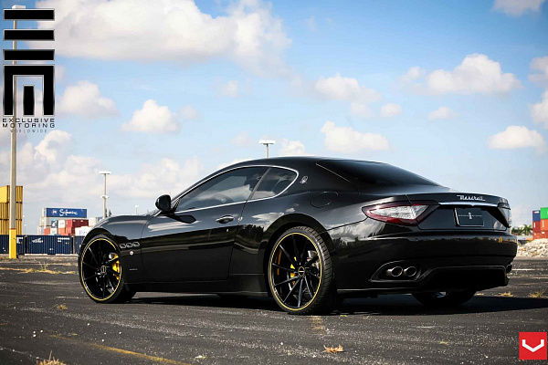 Фото дисков Vossen CVT Черный глянец на Maserati GranTurismo I