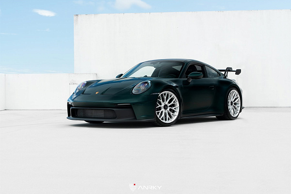 Фото дисков Anrky AN10 Глянцевый лак на Porsche 911 VIII