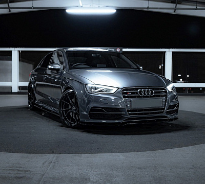 Фото дисков Bola B25 на Audi A/S/RS 3 (8V)
