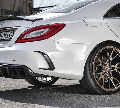 Фото дисков Vossen M-X3 на Mercedes-Benz CLS (C218)