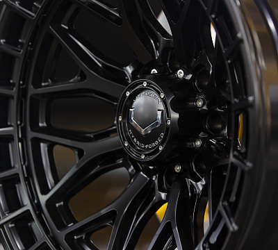 Vossen HFX-1 (8-Lug)