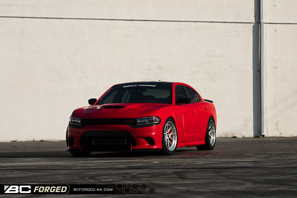 Dodge Charger Hellcat