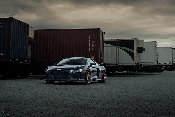 Фото дисков Brixton Forged VL4 Сатиновая бронза на Audi R8 (4S)