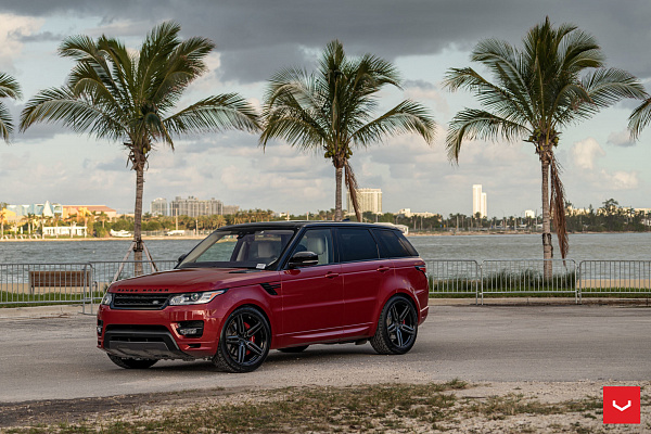 Фото дисков Vossen HF-1 Черный глянец на Range Rover Sport II