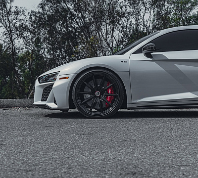 Фото дисков Brixton Forged FDE11 на Audi R8 (4S)