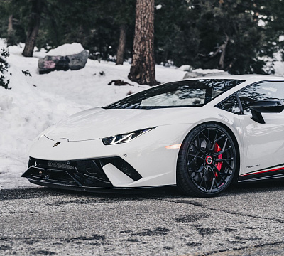 Фото дисков Brixton Forged PF10 на Lamborghini Huracan