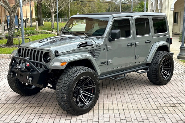 Jeep Wrangler JL