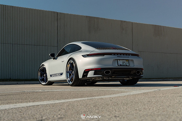 Фото дисков Anrky RS5.3 Черный сатин на Porsche 911 VIII