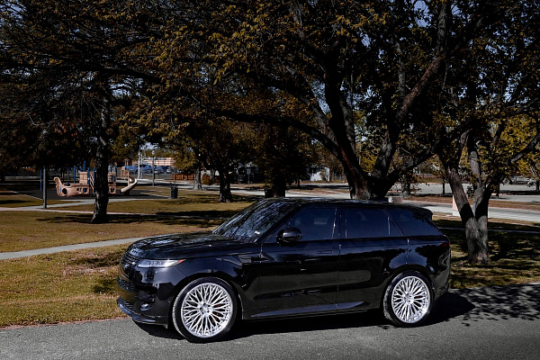 Фото дисков Anrky RF-340 Глянцевый лак на Range Rover Sport III